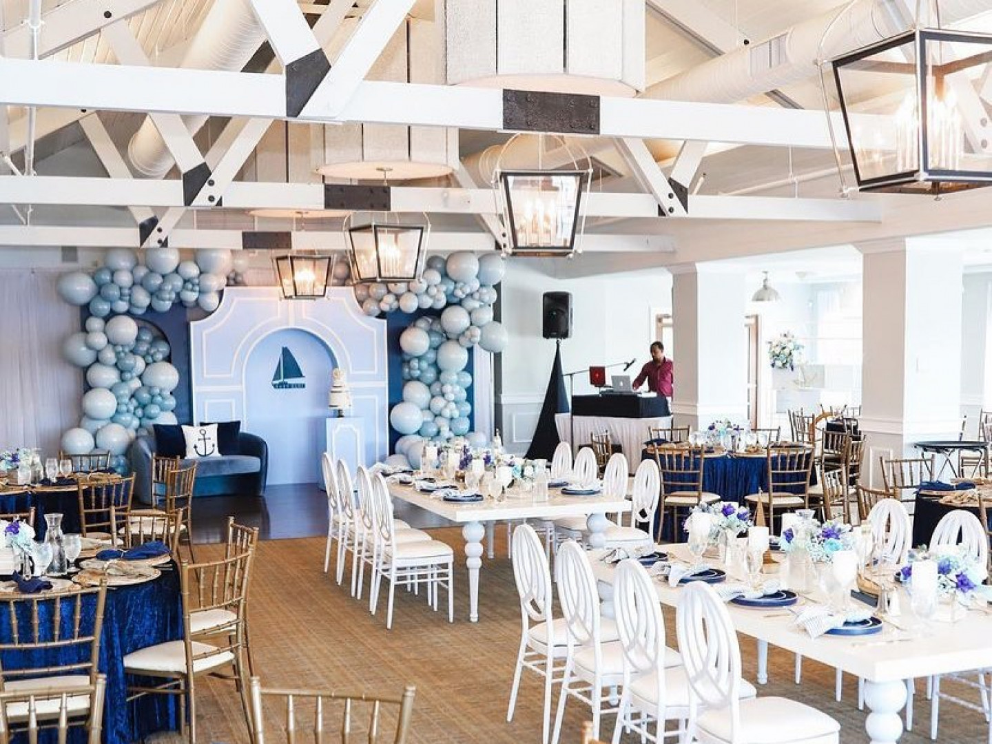 Banquets The Cove Restaurant & Marina